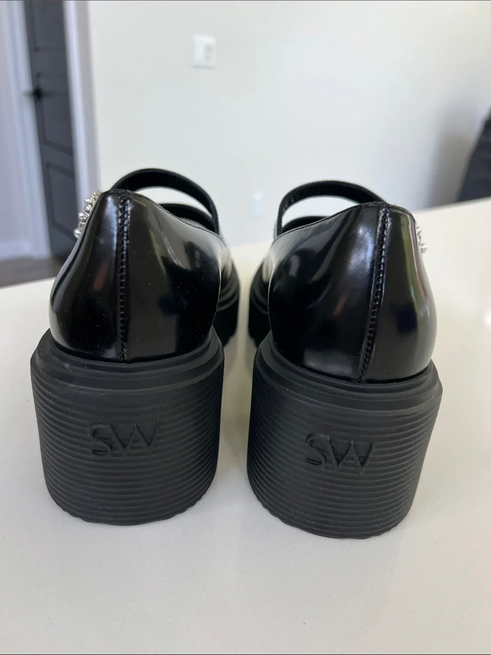 Stuart Weitzman soho leighton mary jane supermoto black leather chunky lug flats